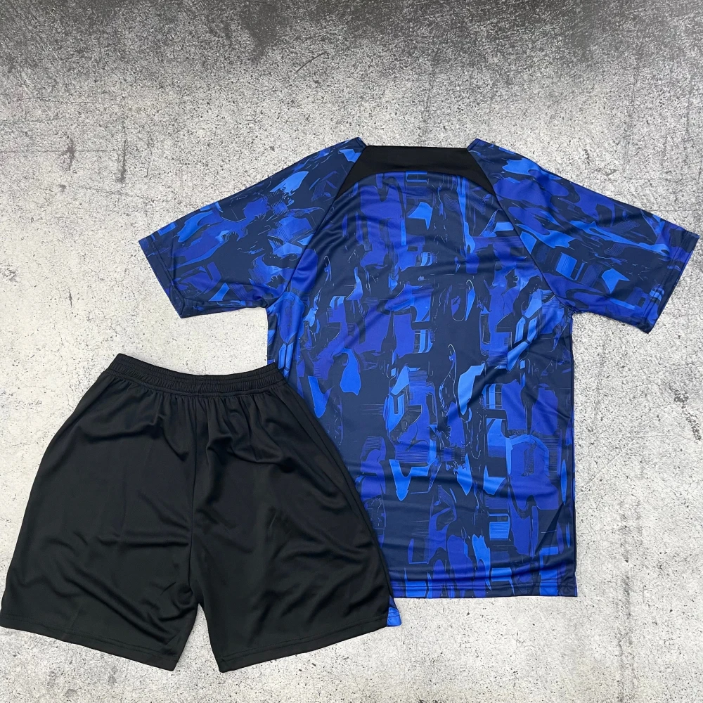 Футбольная форма Chelsea Pre Match 23/24 blue/black #2