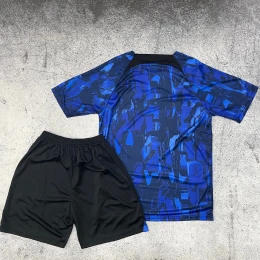 Футбольная форма Chelsea Pre Match 23/24 blue/black #2