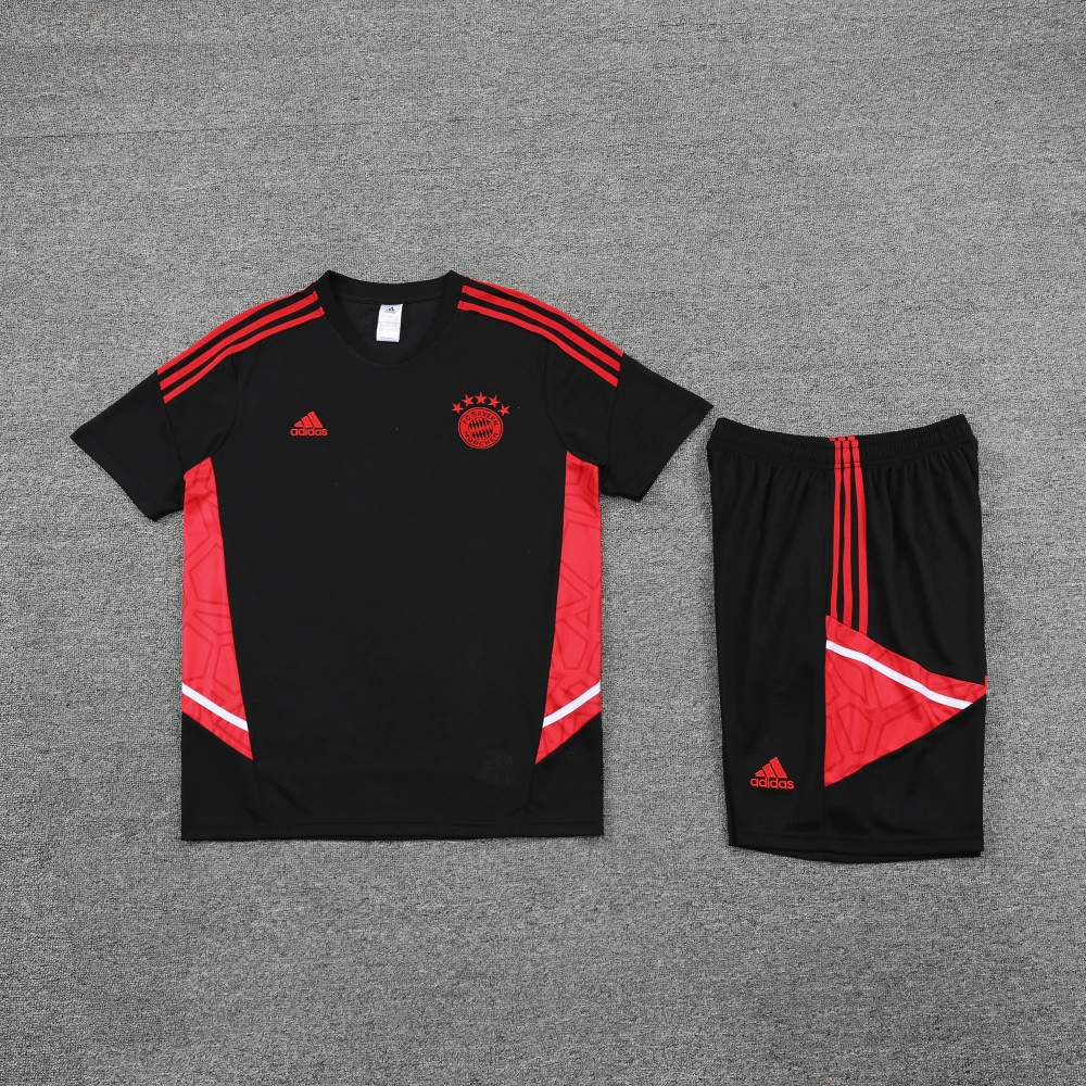 Футбольная форма Bayern Munich Training black/red #1