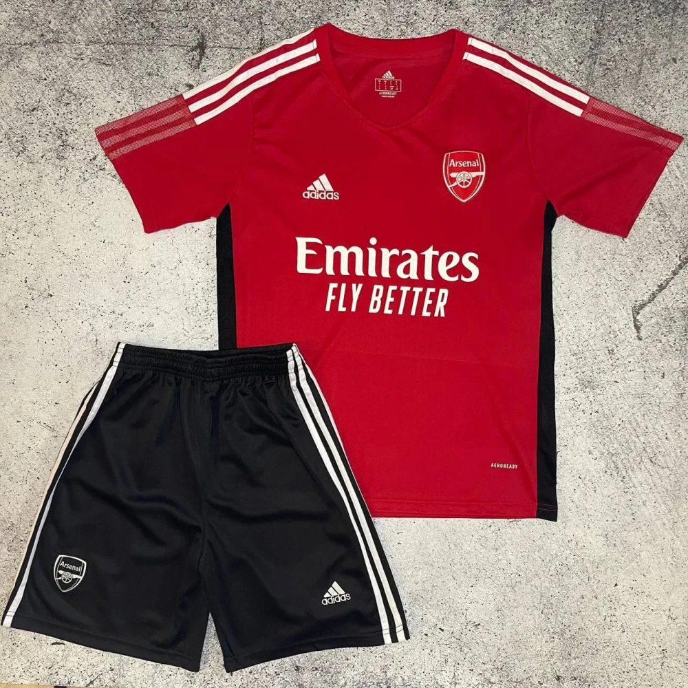 Футбольная форма Arsenal Third 21/22 red/black #1