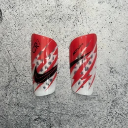 Щитки Nike Mercurial Lite CR7 red/white #1