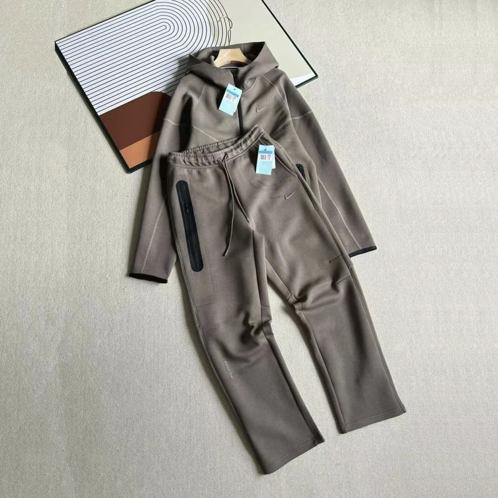 Костюм Nike x Nocta Tech Fleece zip logo brown #1