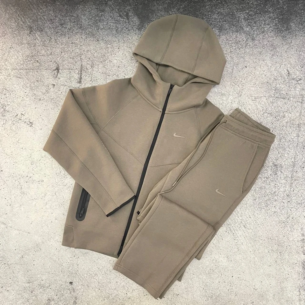Костюм Nike x Nocta Tech Fleece zip logo brown #2