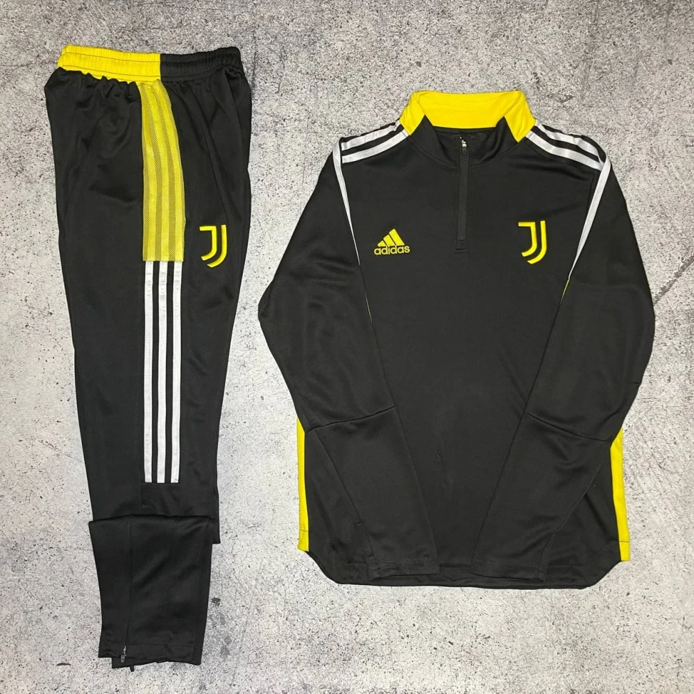 Костюм Juventus black/yellow #1