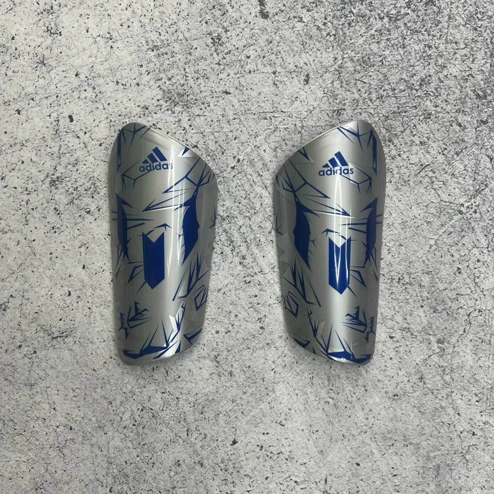 Щитки Adidas Messi grey #1