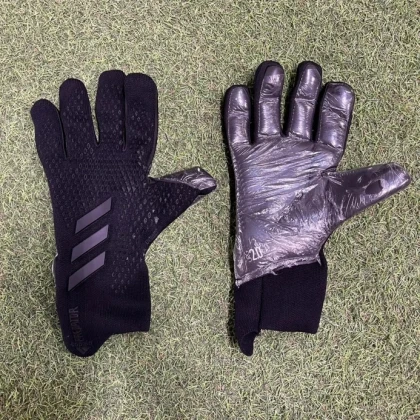 Вратарские перчатки Adidas Predator 20 Pro black