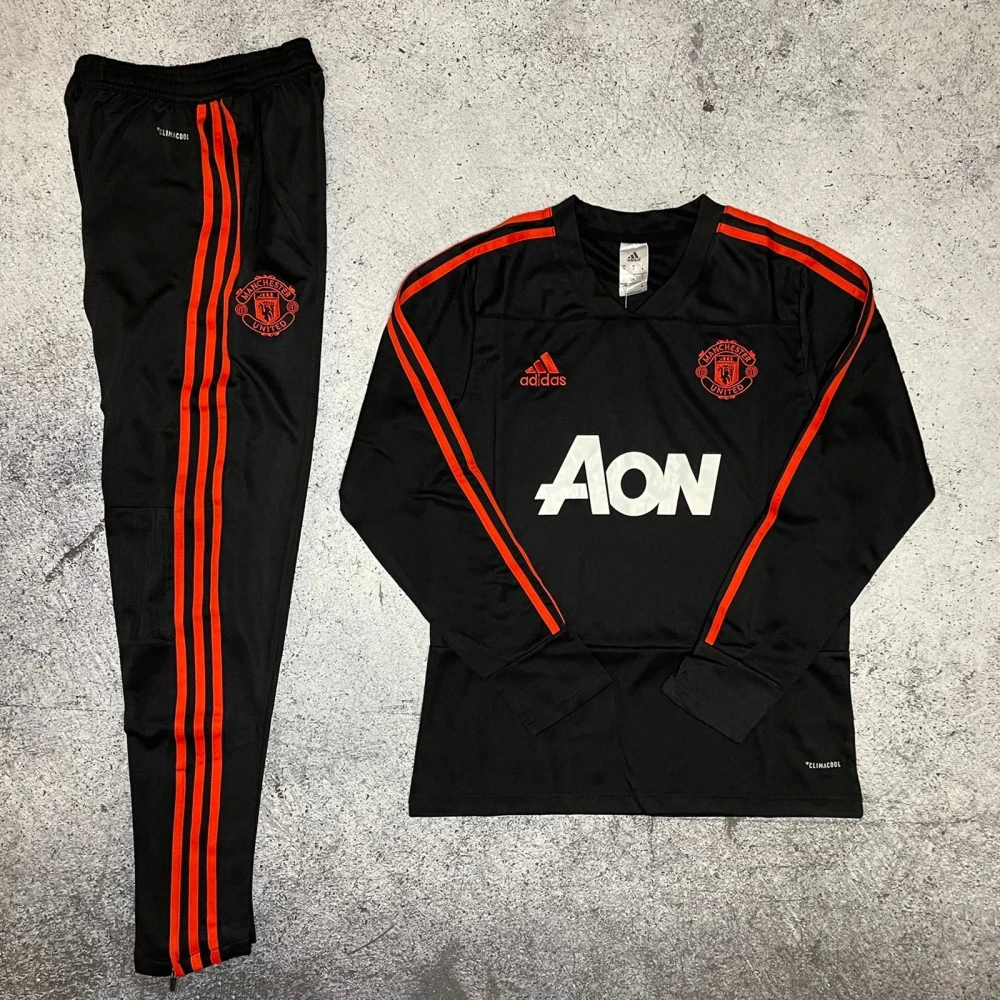 Костюм Man United black/red #1