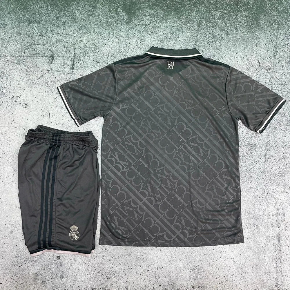 Футбольная форма Real Madrid Third 24/25 grey #2