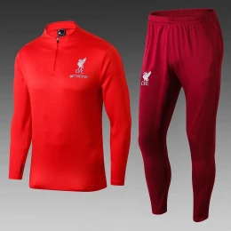 Костюм Liverpool red #1