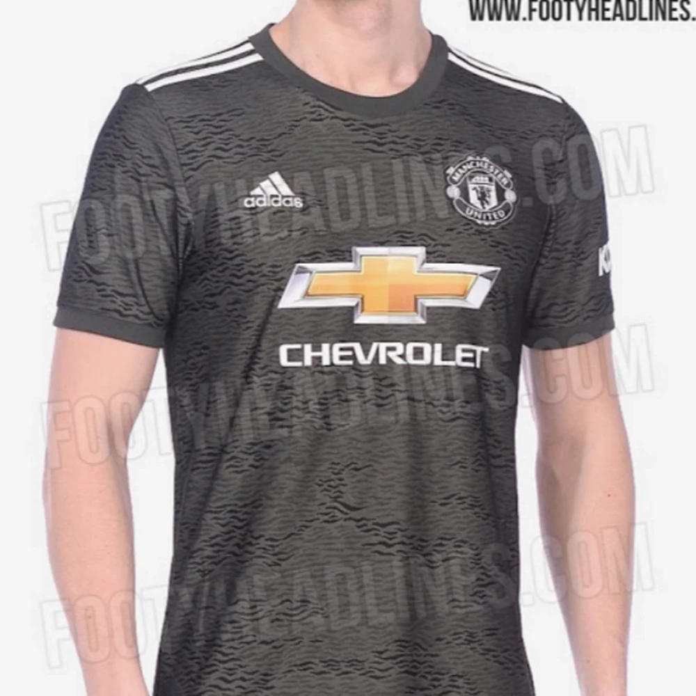 Футбольная форма Manchester United 20/21 Away khaki #2